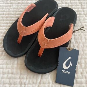 OluKai Coral-Strap Black Footbed Flip Flops